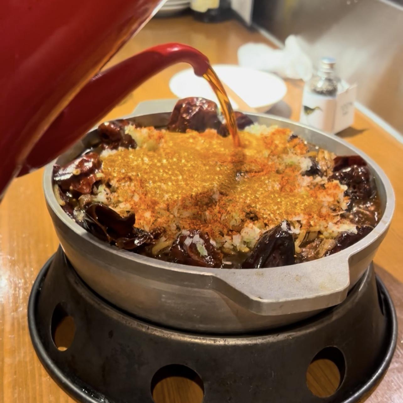 【月世界】で水煮牛肉復活しました！